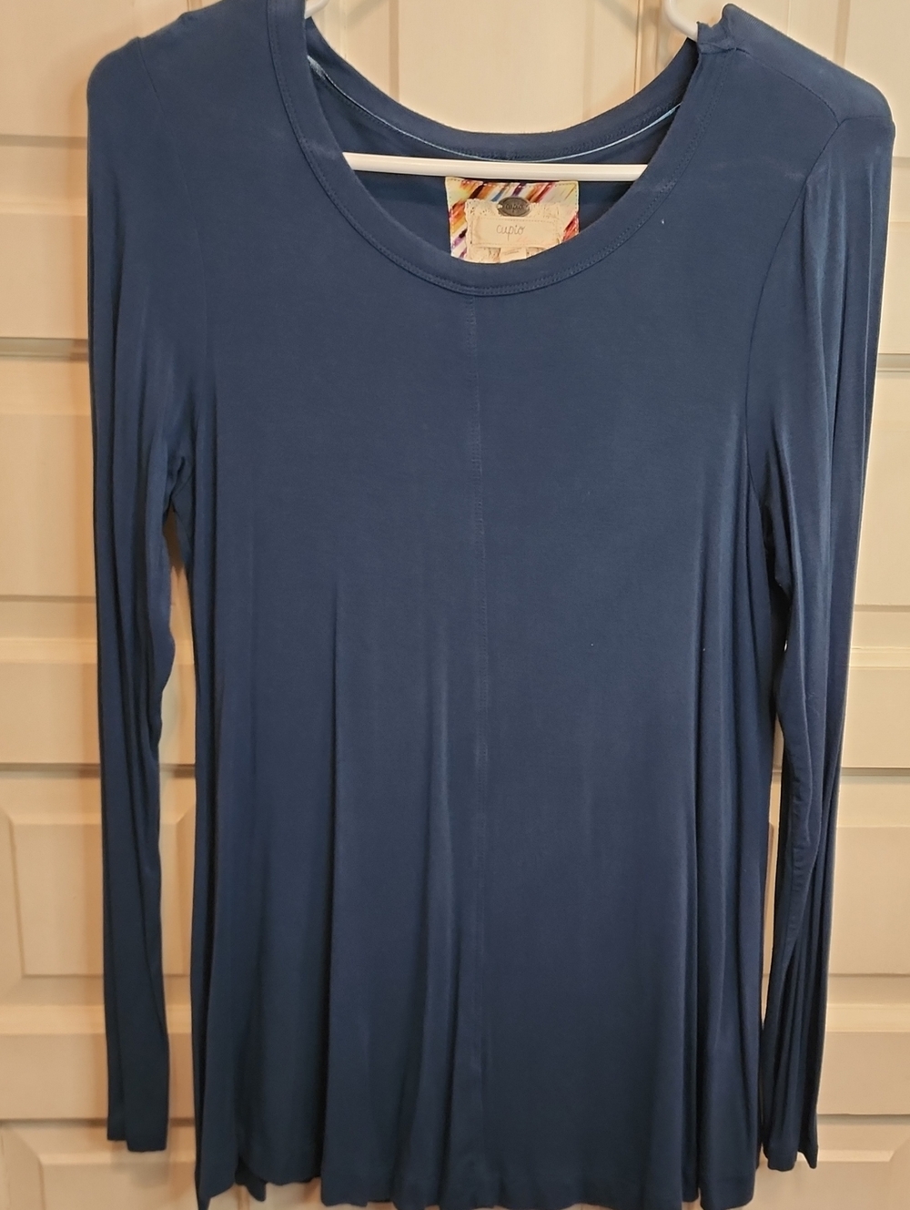 Cupio Long Sleeve Stretxh Scoop Neck Top Tunic - Navy Blue